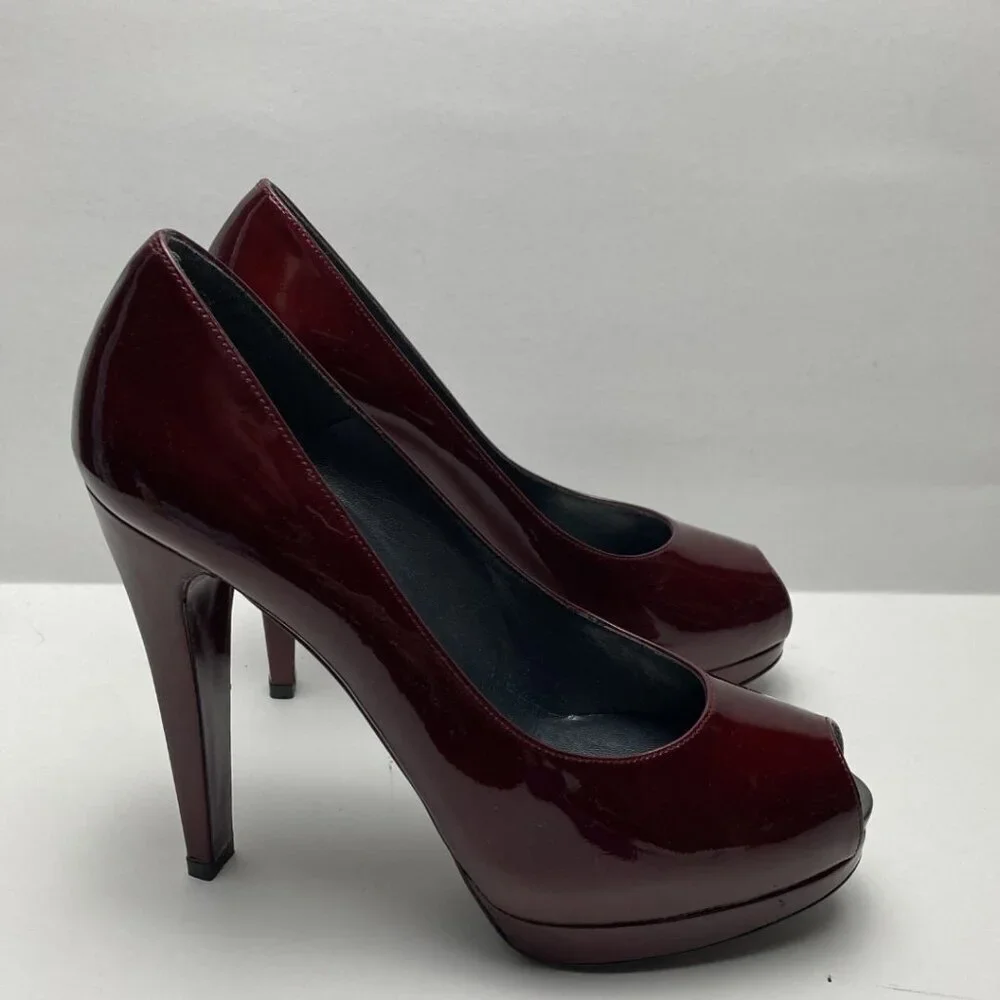 stuart weitzman burgundy